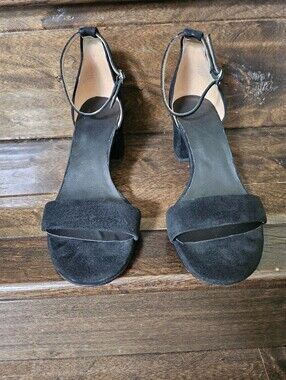 Gap Black Suede Block Heel Sandal